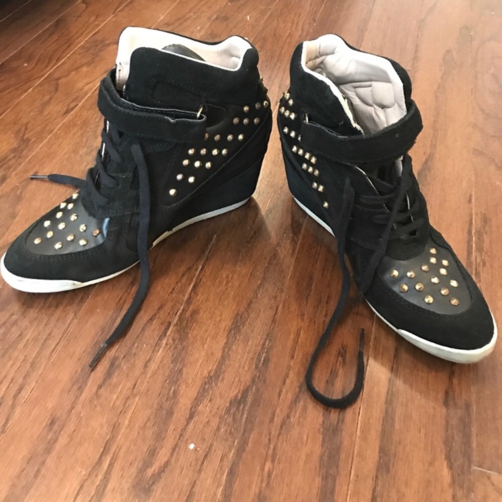 Zara Wedges